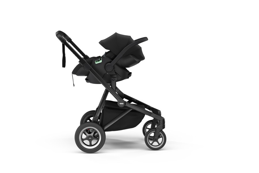 THULE Maple autós gyerekülés és hordózó fekete (14000002)