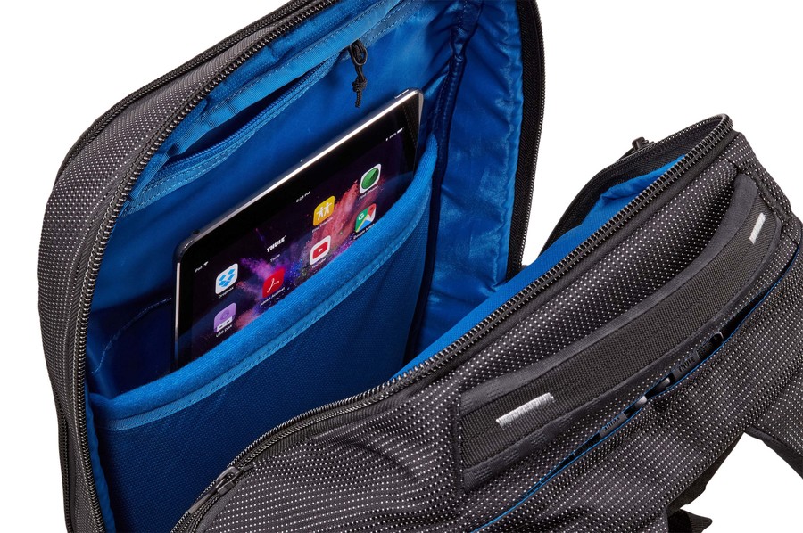 Új - Thule Crossover2 Hátizsák 30L fekete (C2BP116)