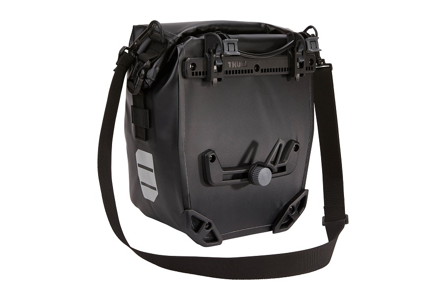 THULE Shield Pannier S Oldaltáska 13L Fekete (3204205) - Kattintásra bezárul -