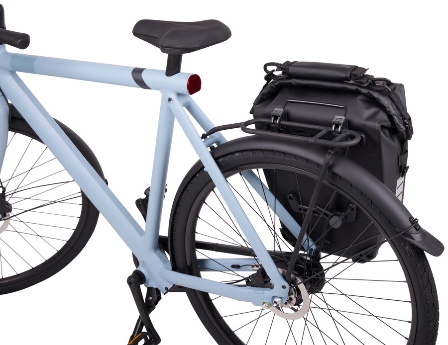 THULE Shield Pannier Városi Oldaltáska 22L Fekete (3204916) - Kattintásra bezárul -