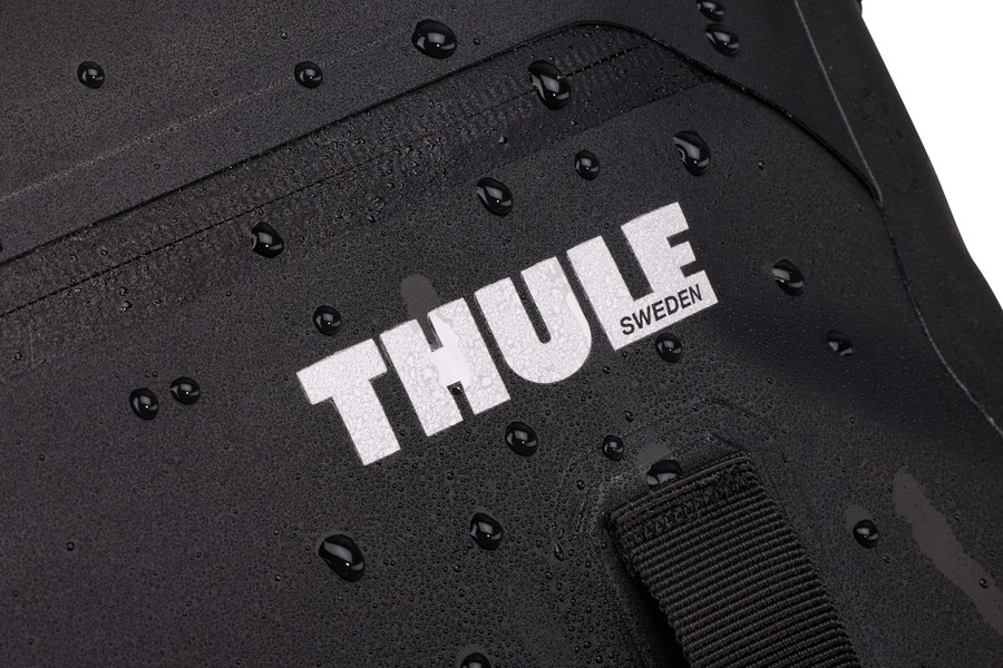 THULE Shield Pannier Városi Oldaltáska 22L Fekete (3204916) - Kattintásra bezárul -