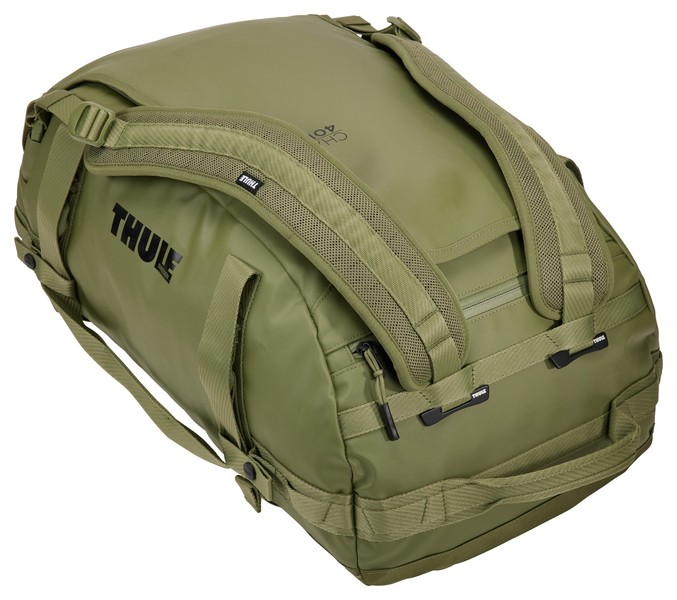 Thule Chasm sporttáska 40 l olíva (3204990)