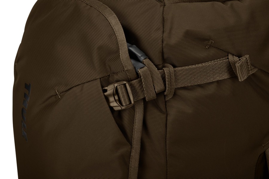 Thule Landmark hátizsák 60 l barna (3205313) 2025