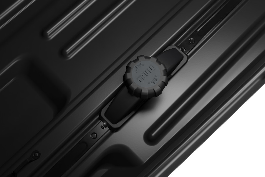 THULE Force XT L 700 matt fekete tetőbox (635700) - Kifutó