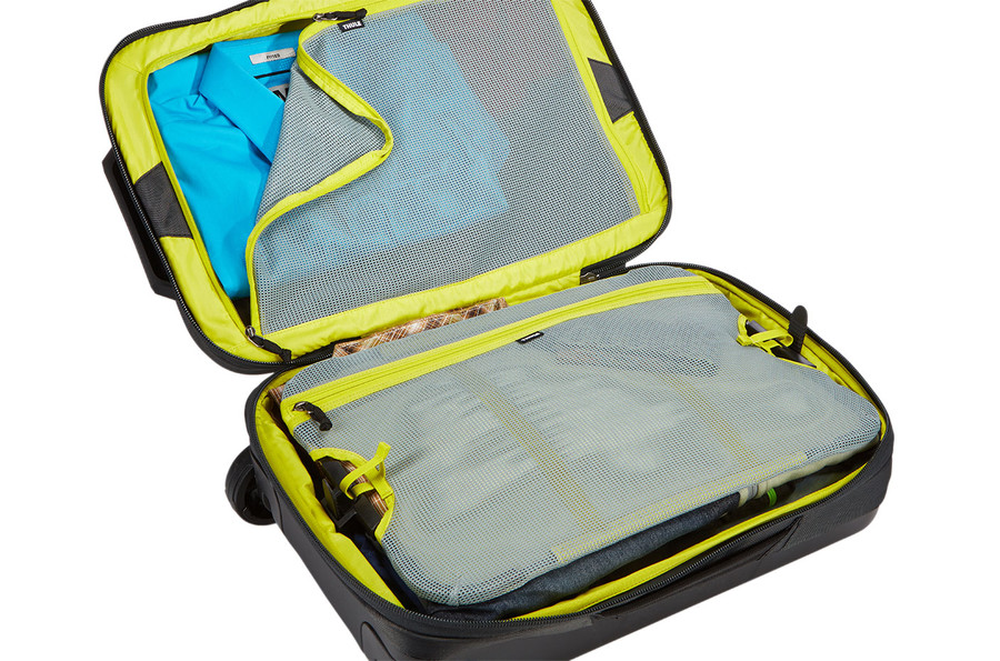 THULE Subterra Carry On bőrönd 36L fekete (3203950) - Kattintásra bezárul -