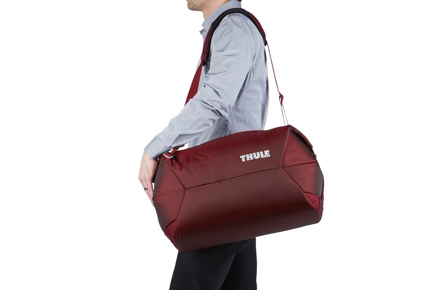 thule subterra 45l duffel